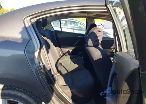 2010 Mazda 3 I from USA, damaged, VIN JM1BL1SF6A1322869